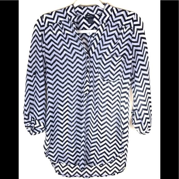 RUE 21 Chevron Sheer Blouse Sz Small - Picture 1 of 6
